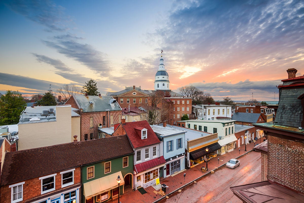 Annapolis, Maryland, USA downtown view over Main Street with the State House.